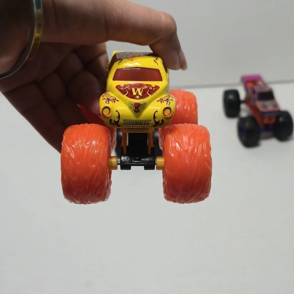 Monster Jam Lot of 4 Son-Uva Digger Whiplash Calavera Diecast 1:64 Truck Toy